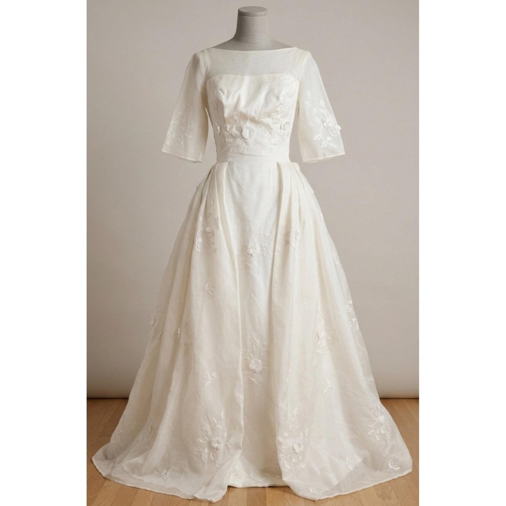 1960s Cahill of Beverly Hills Wedding Gown - Silk Organza & Floral Appliqué